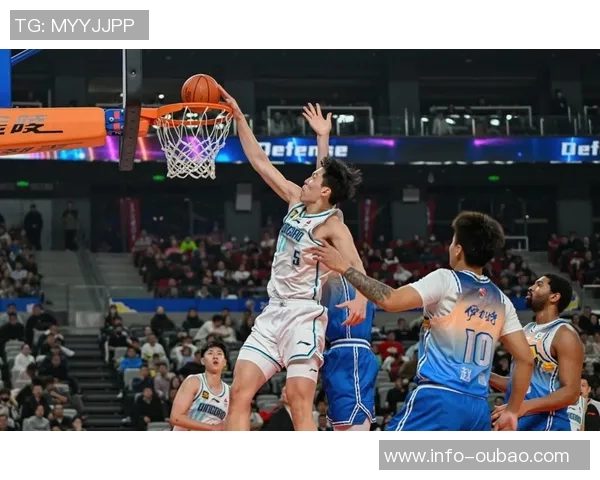 杨瀚森谈对位亚当斯感受直言对方力量惊人一手推我动不了