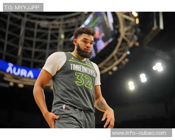 芬奇盛赞海兰德实力出众传球与得分兼备的聪明球员